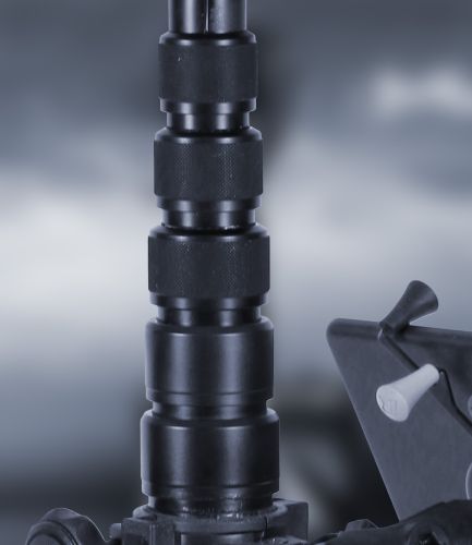 Carbon Fotomast Hochstativ mit Drehverschlüssen